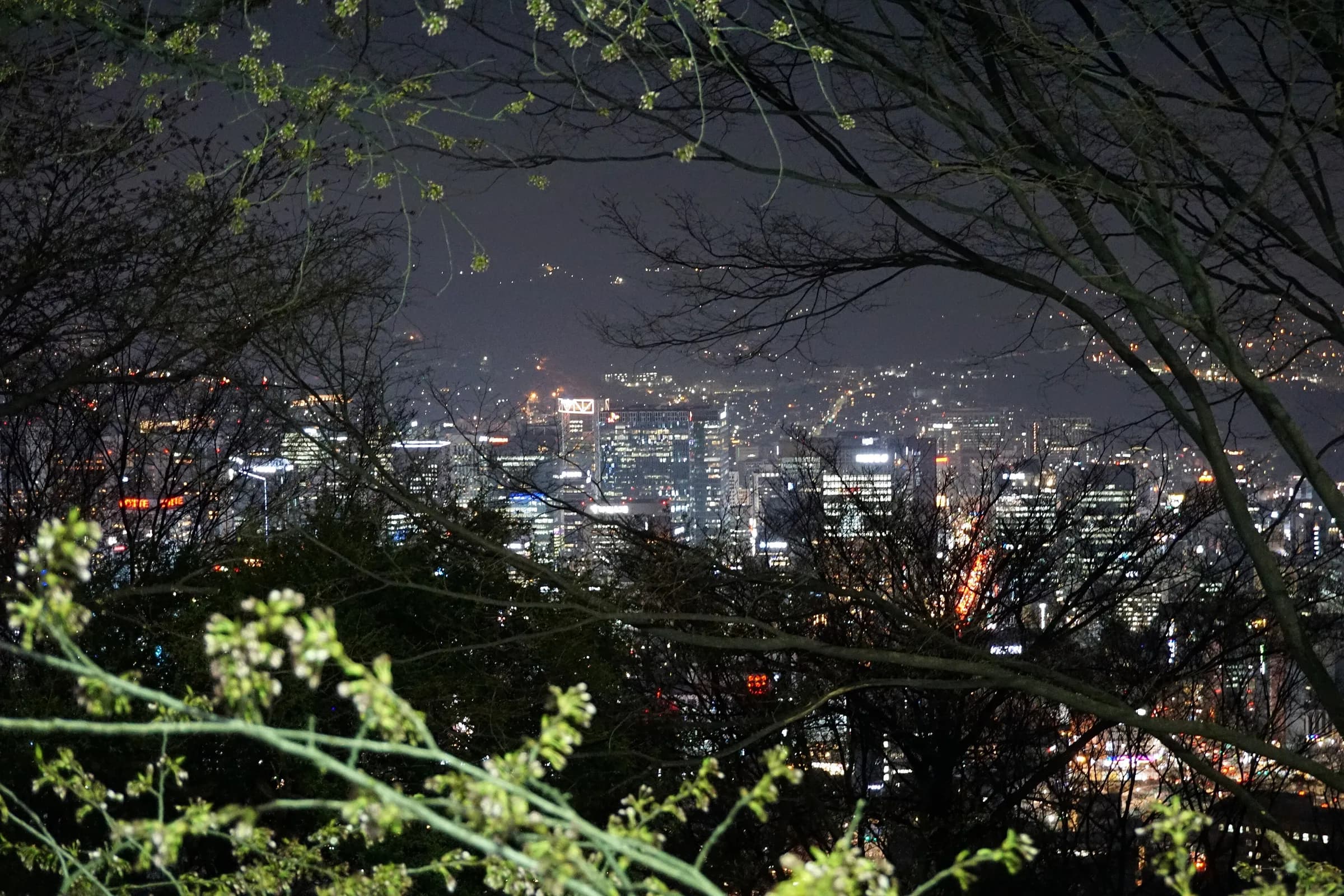 Seoul atmosphere